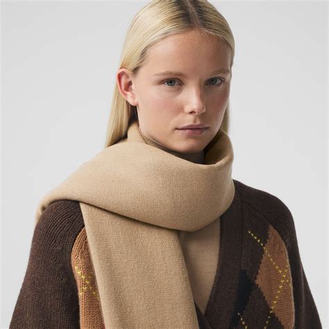 Burberry Icon Stripe Cashmere Jacquard Scarf 